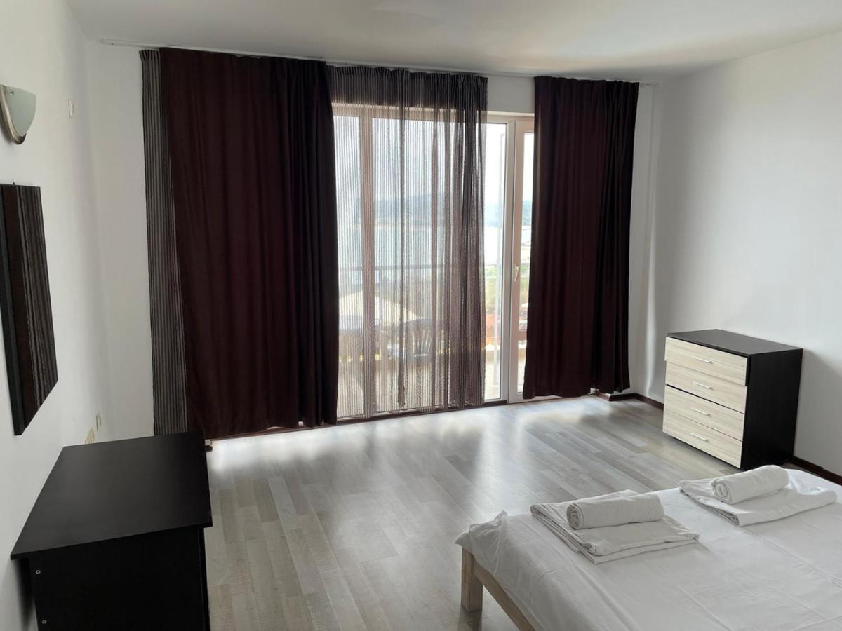 Safo Apartments And Rooms 소조폴 외부 사진